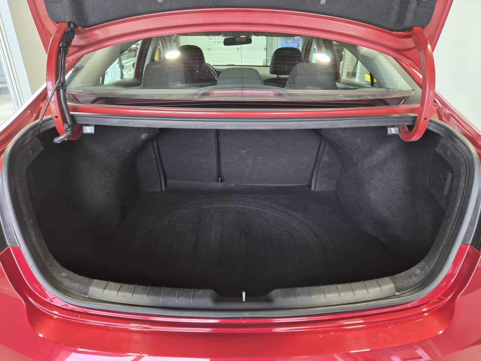 2019 Hyundai Elantra Essential - Image 22