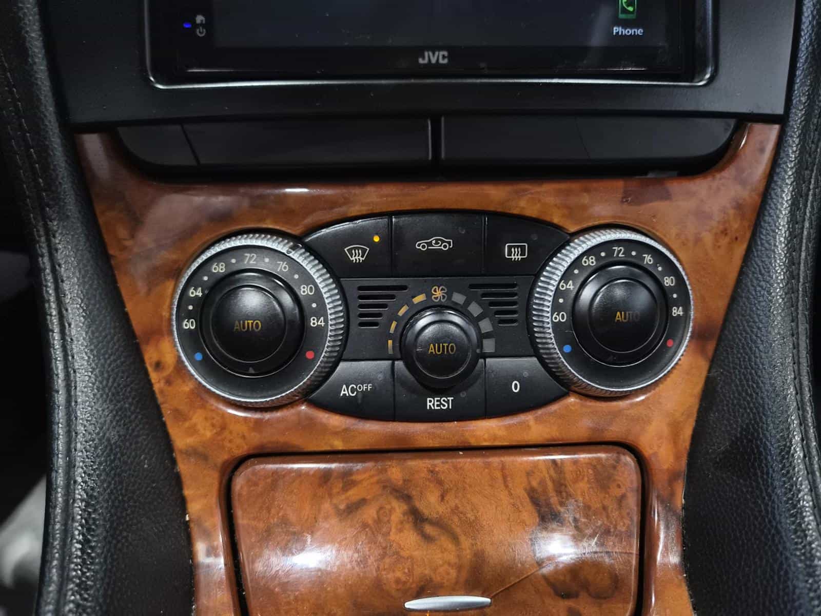 2003 Mercedes-Benz SL-Class 500R - Image 20