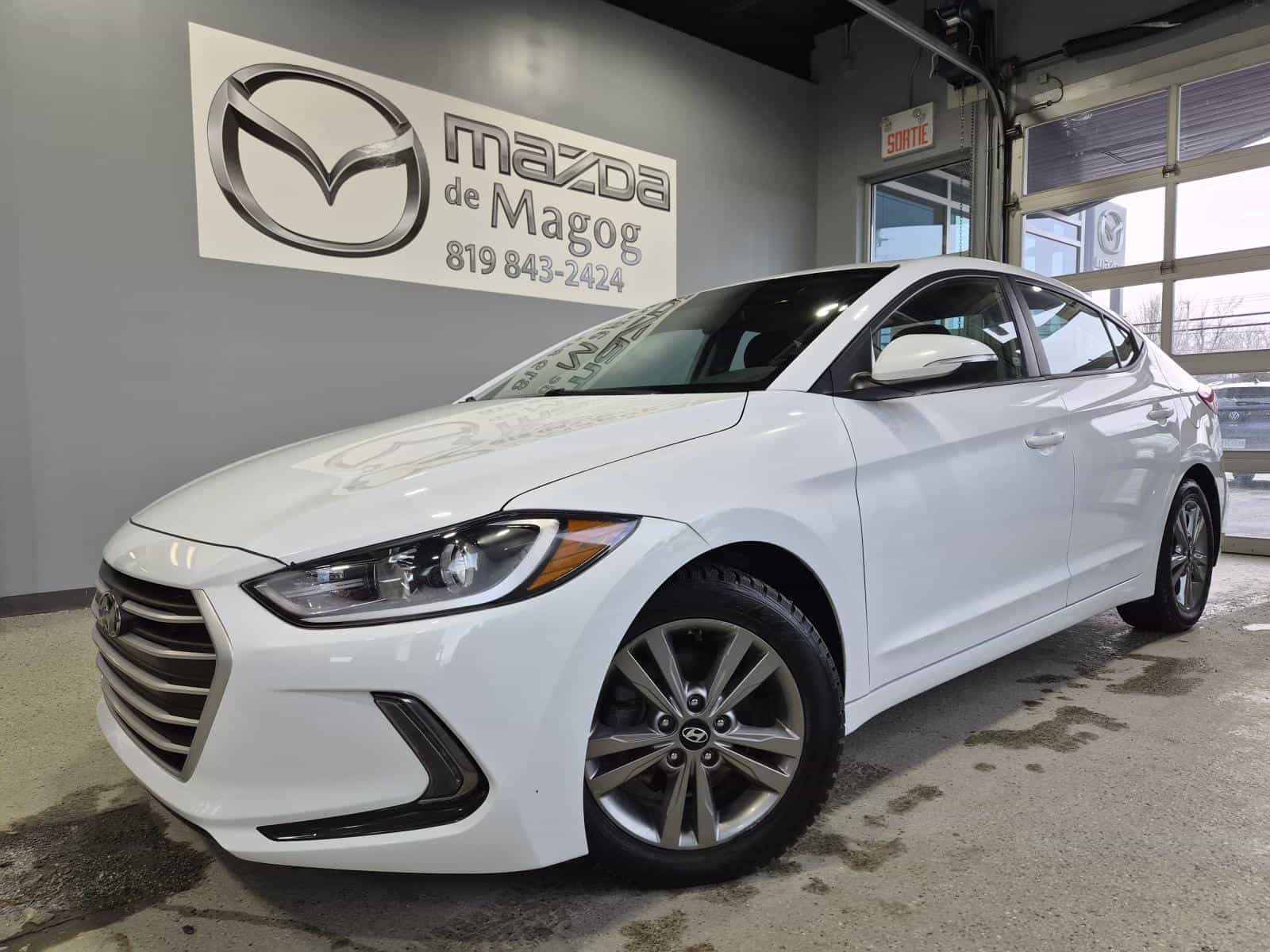 Image 1 Hyundai Elantra GLS 2018