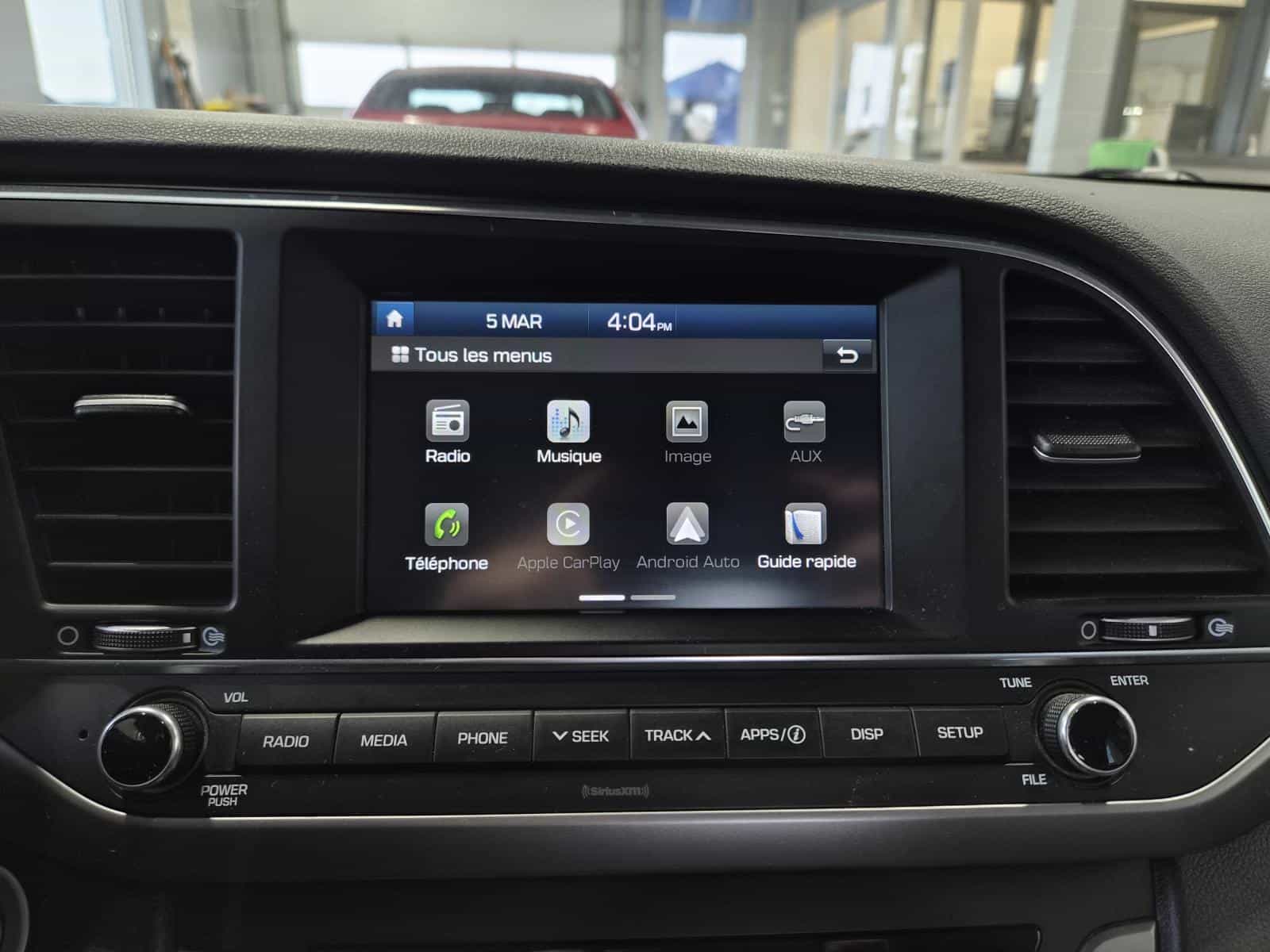 Image 19 Hyundai Elantra GLS 2018