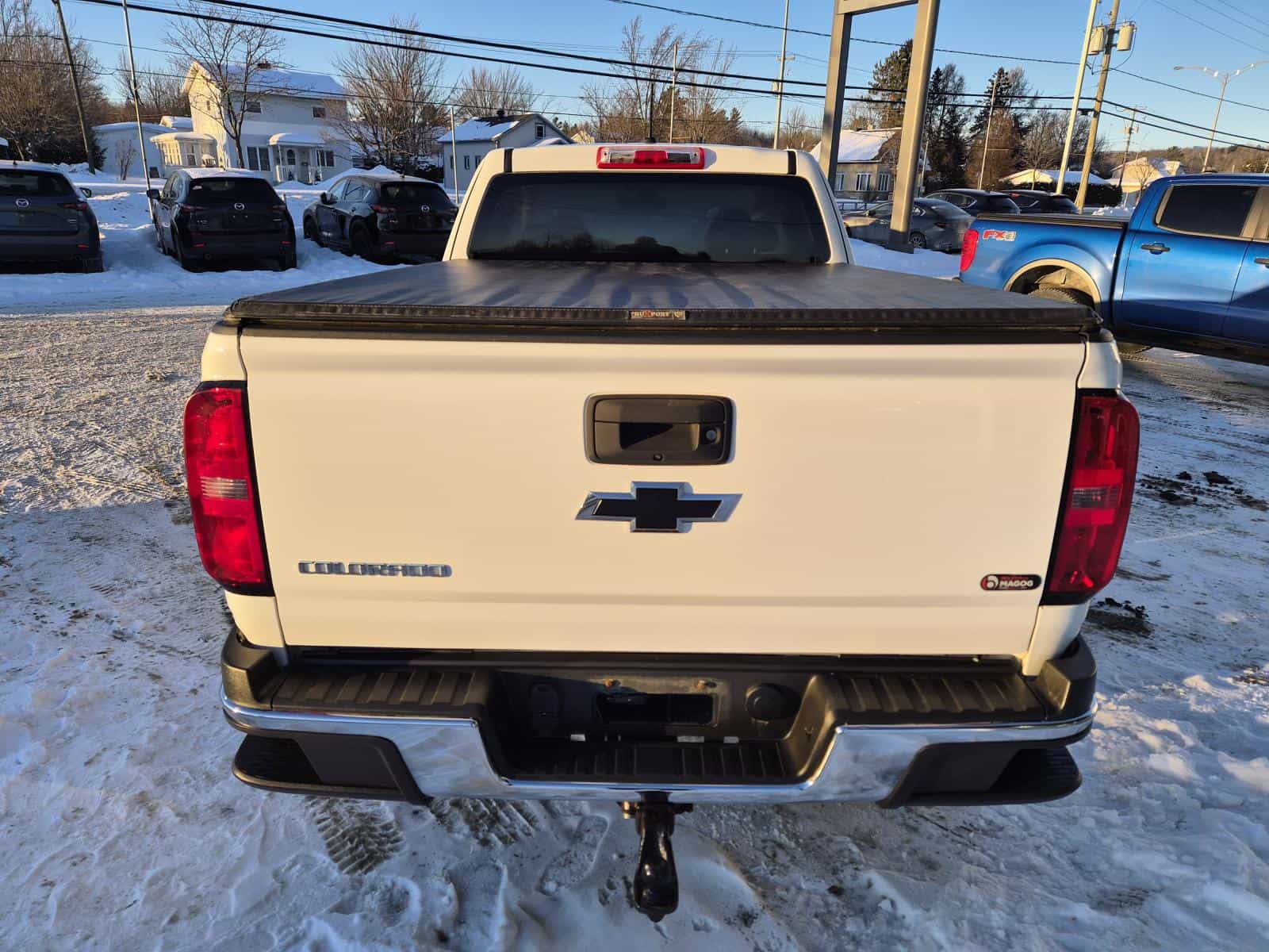 2018 Chevrolet Colorado WT - Image 4