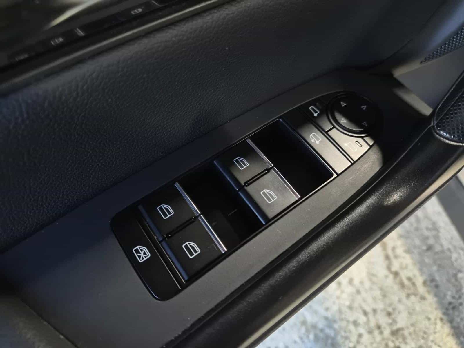 2024 Mazda CX-50 GT w/Turbo - Image 16