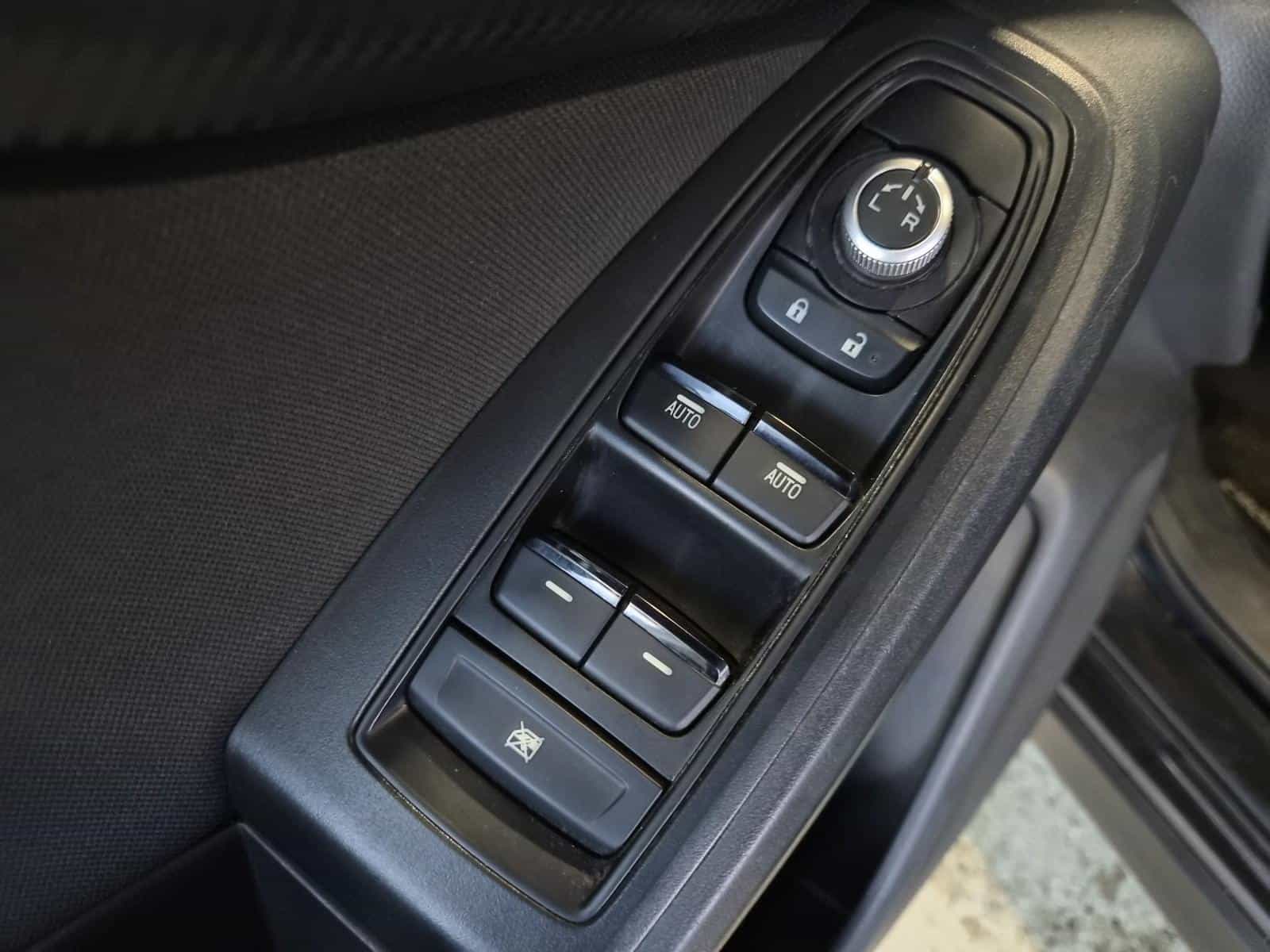 2019 Subaru Crosstrek Touring - Image 14