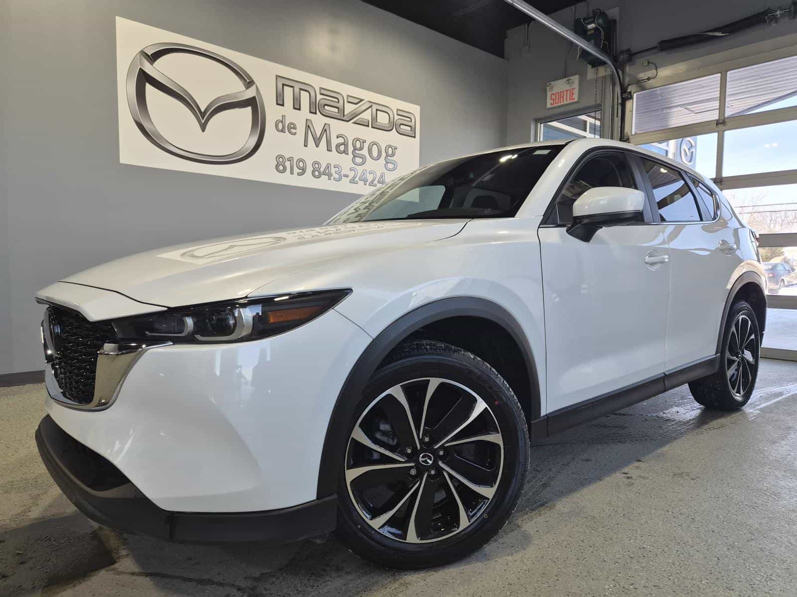 2025 Mazda CX-5 GS AWD - Image 1