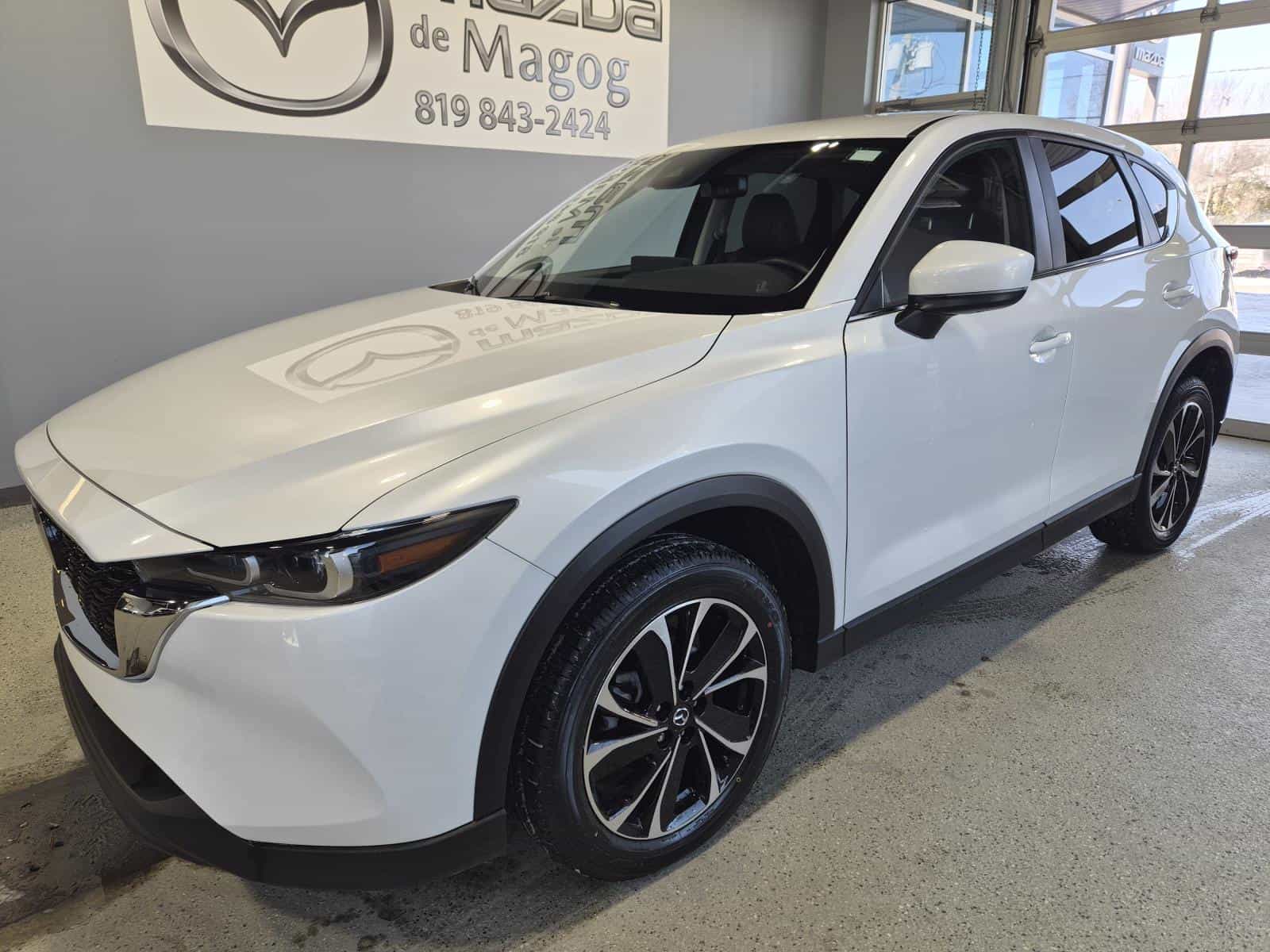 Image 2 Mazda CX-5 GS AWD 2025