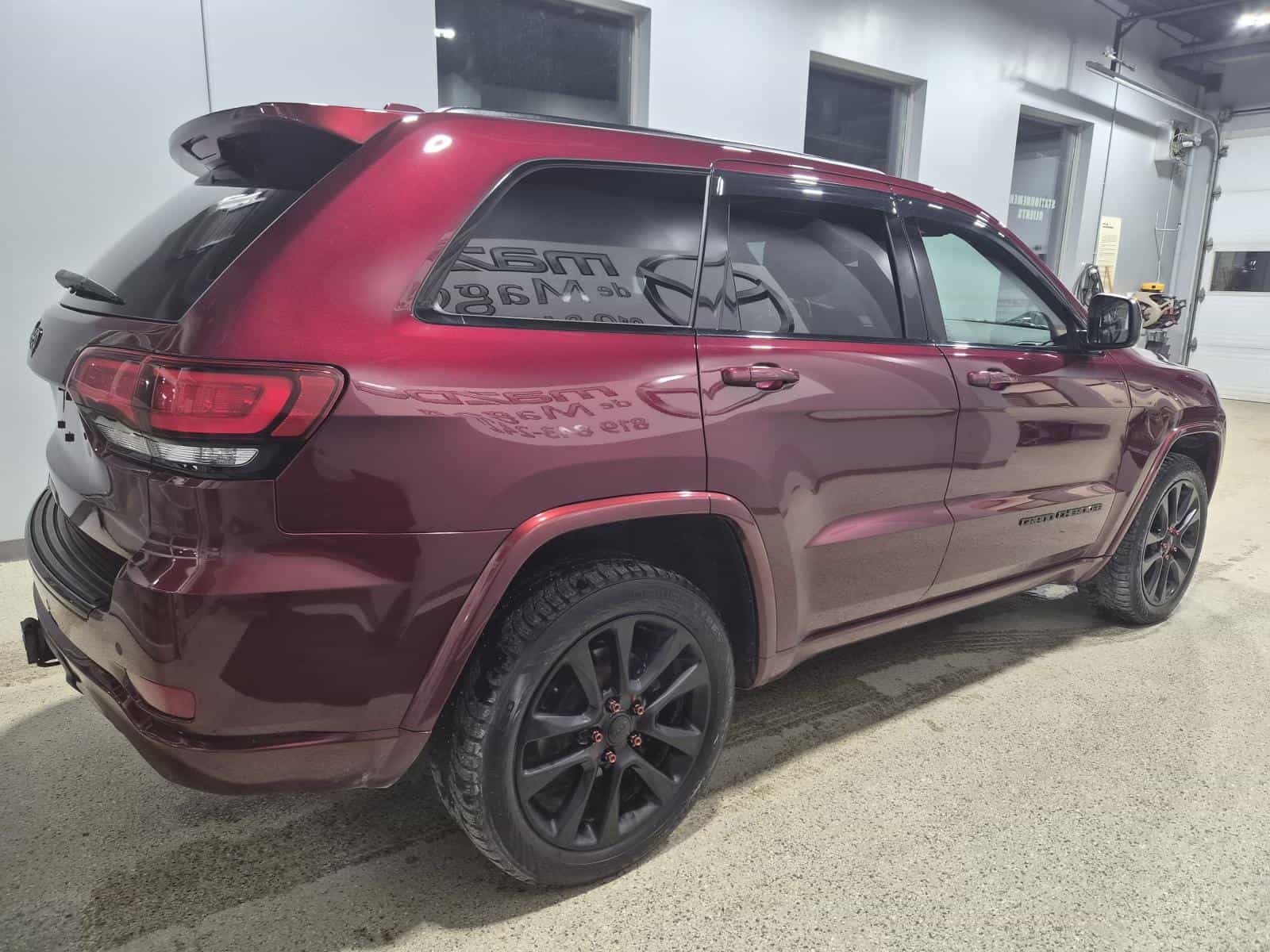 2017 Jeep Grand Cherokee Altitude - Image 5