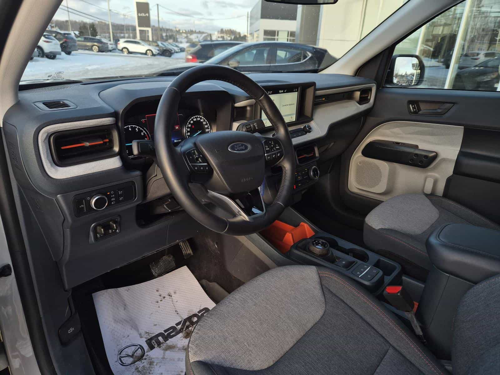 2024 Ford Maverick XLT - Image 10