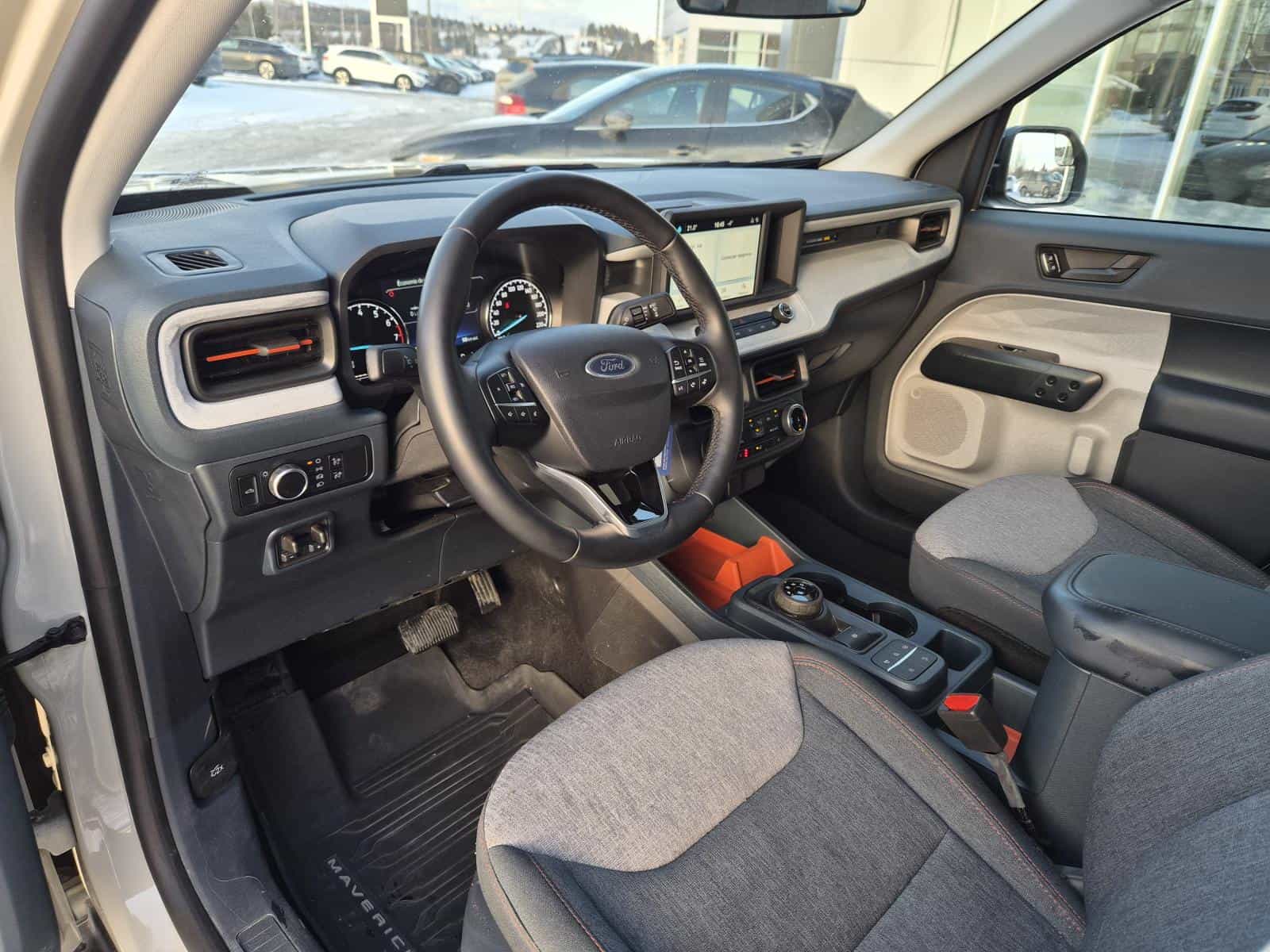 2024 Ford Maverick XLT - Image 11