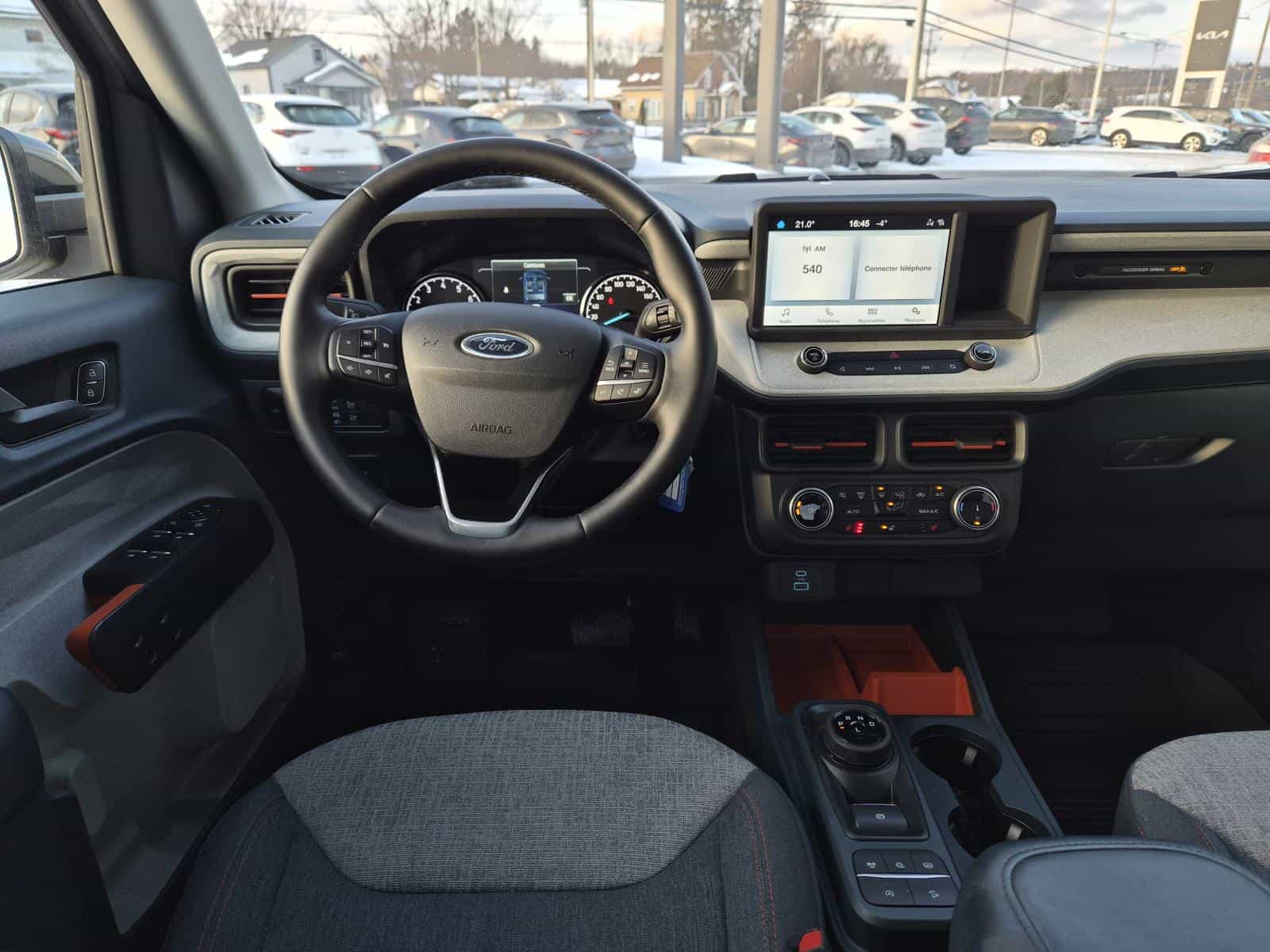 2024 Ford Maverick XLT - Image 12