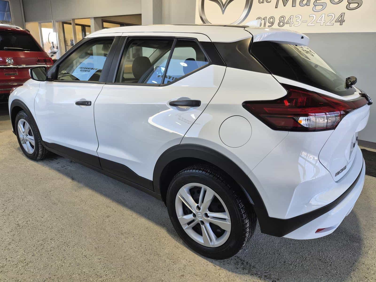 Image 3 Nissan Kicks S 2024