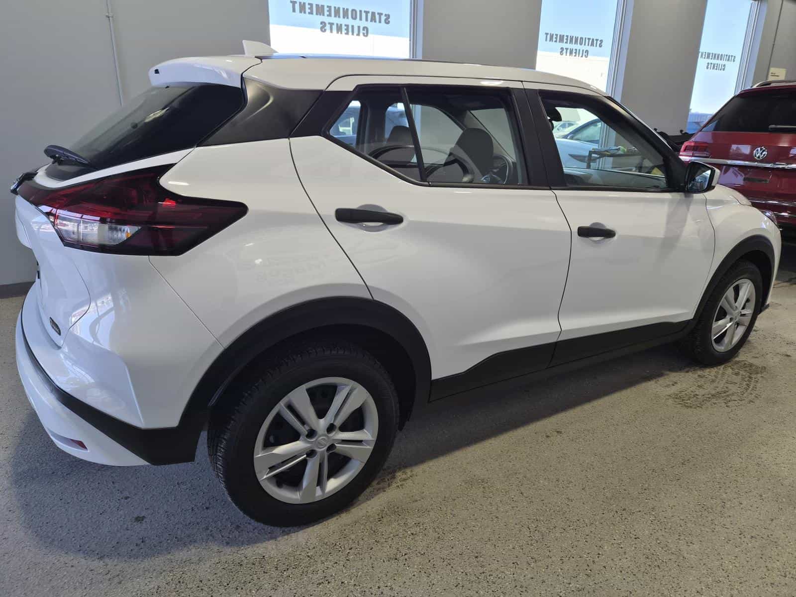 Image 5 Nissan Kicks S 2024