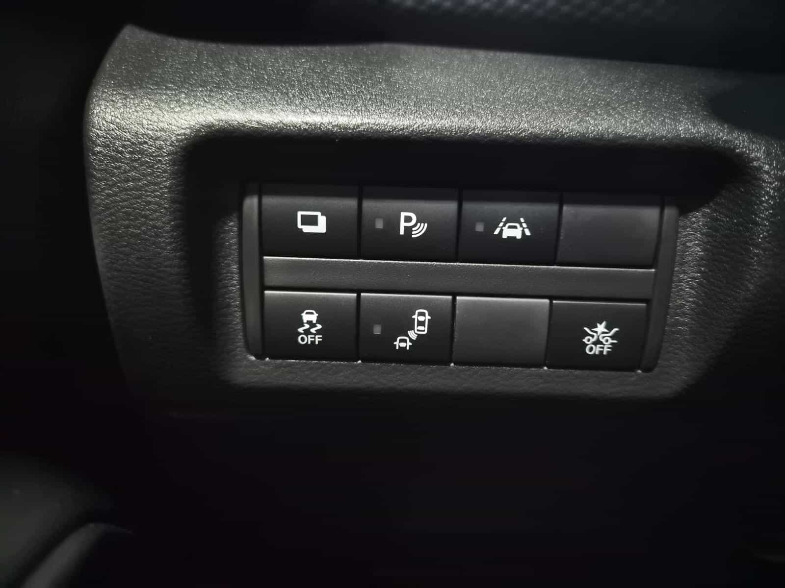 Image 14 Nissan Kicks S 2024