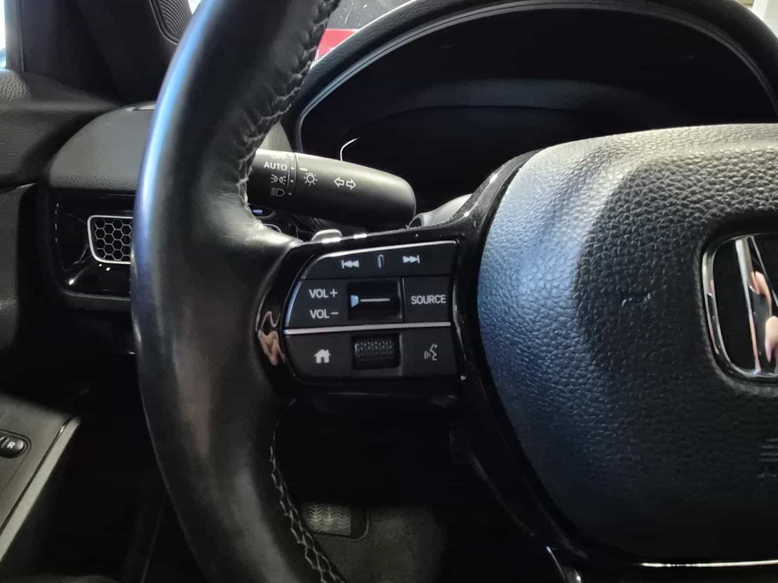 2022 Honda Civic Sport - Image 14