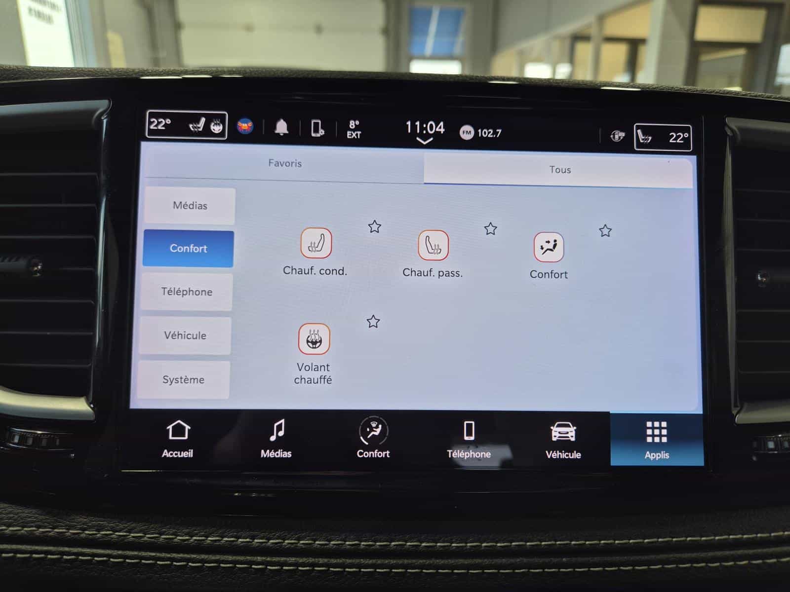 Image 19 Chrysler Pacifica Hybrid Touring L 2023