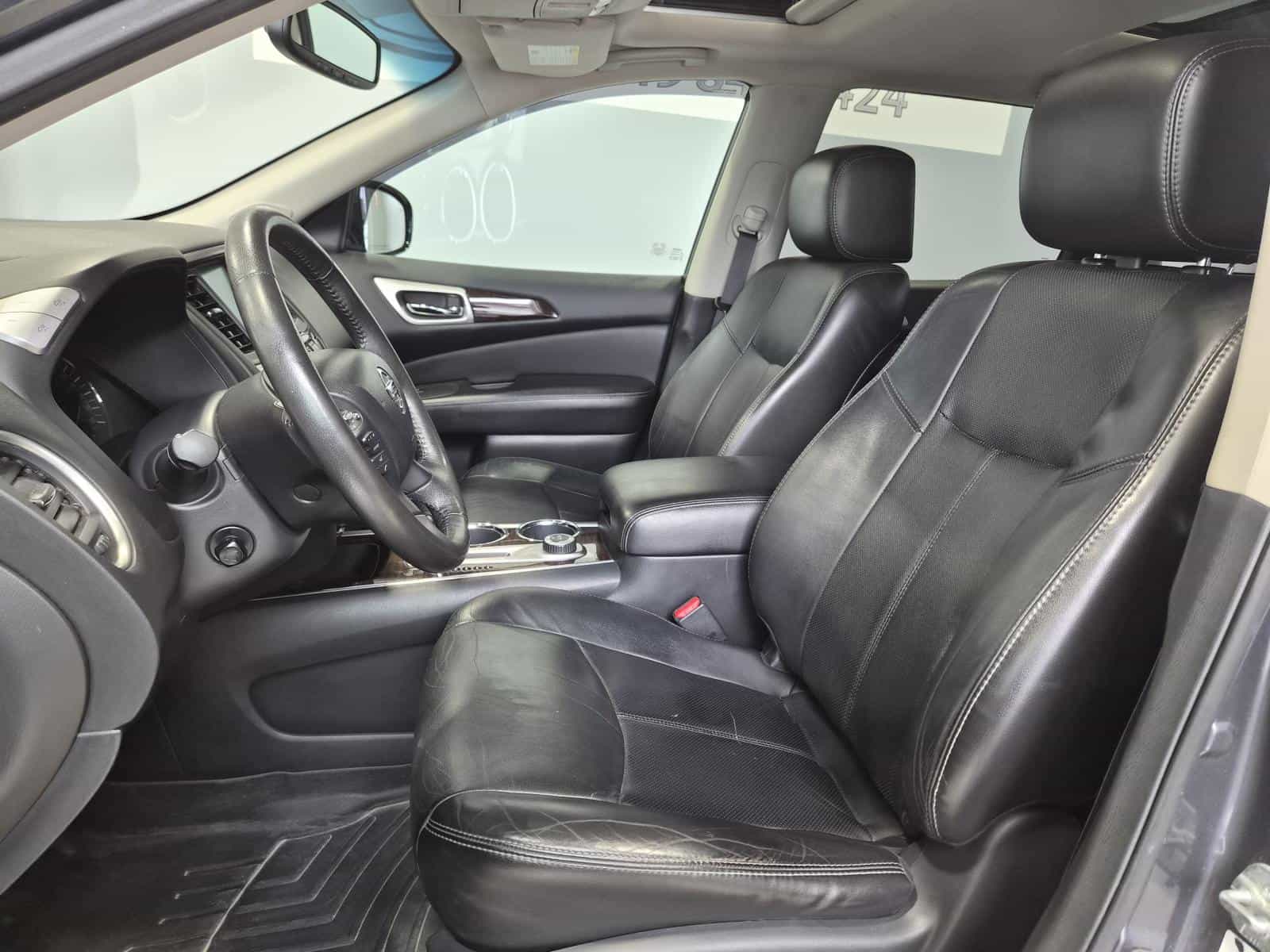 Image 10 Nissan Pathfinder Platinum 2013