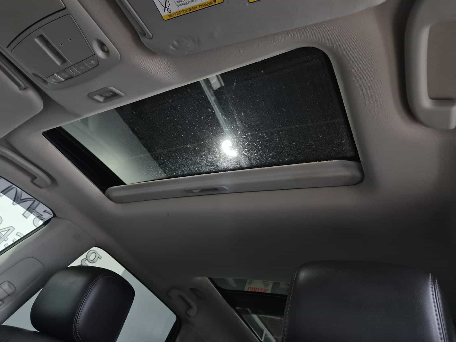 2013 Nissan Pathfinder Platinum - Image 11