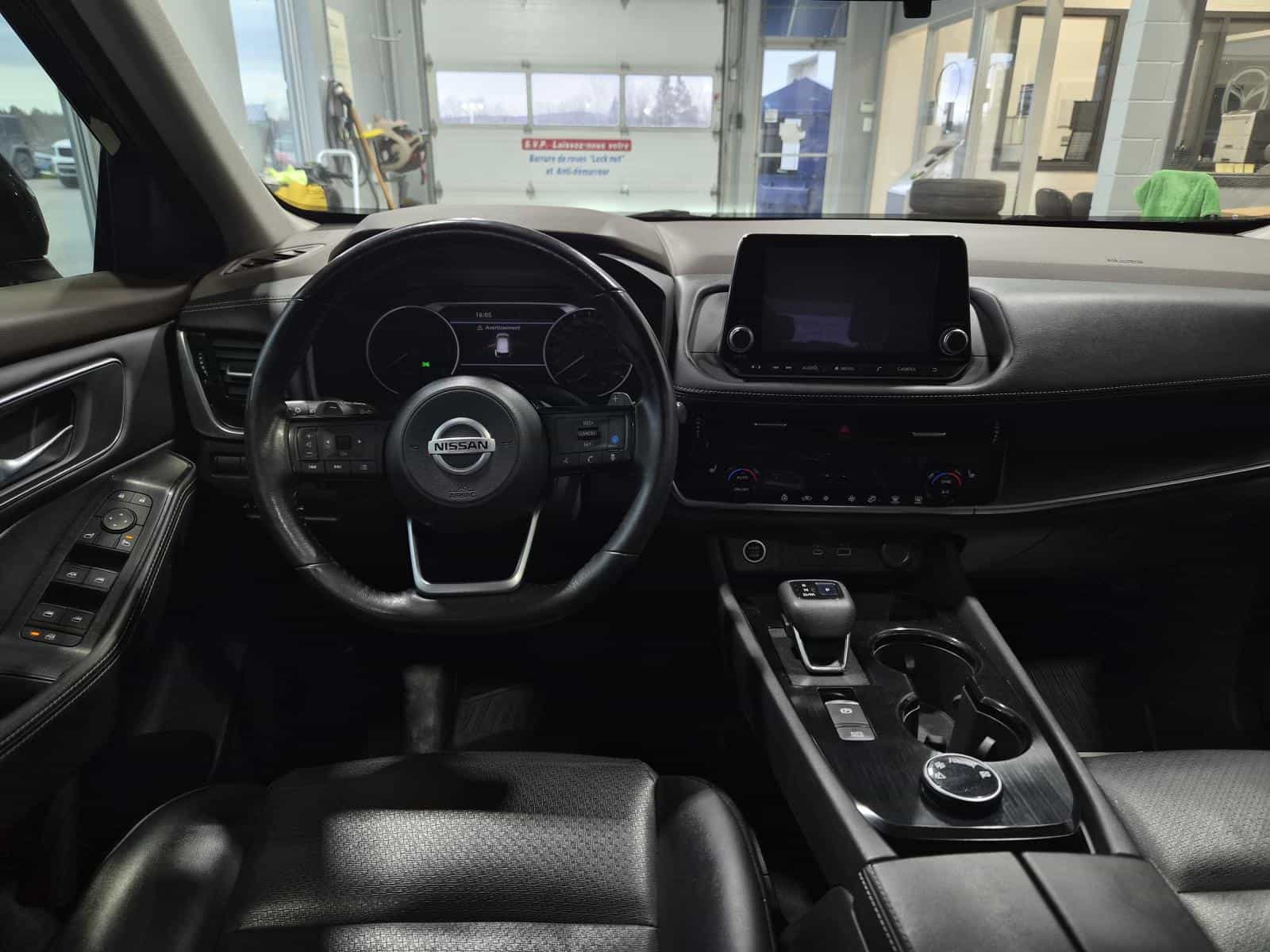 Image 11 Nissan Rogue SV 2021