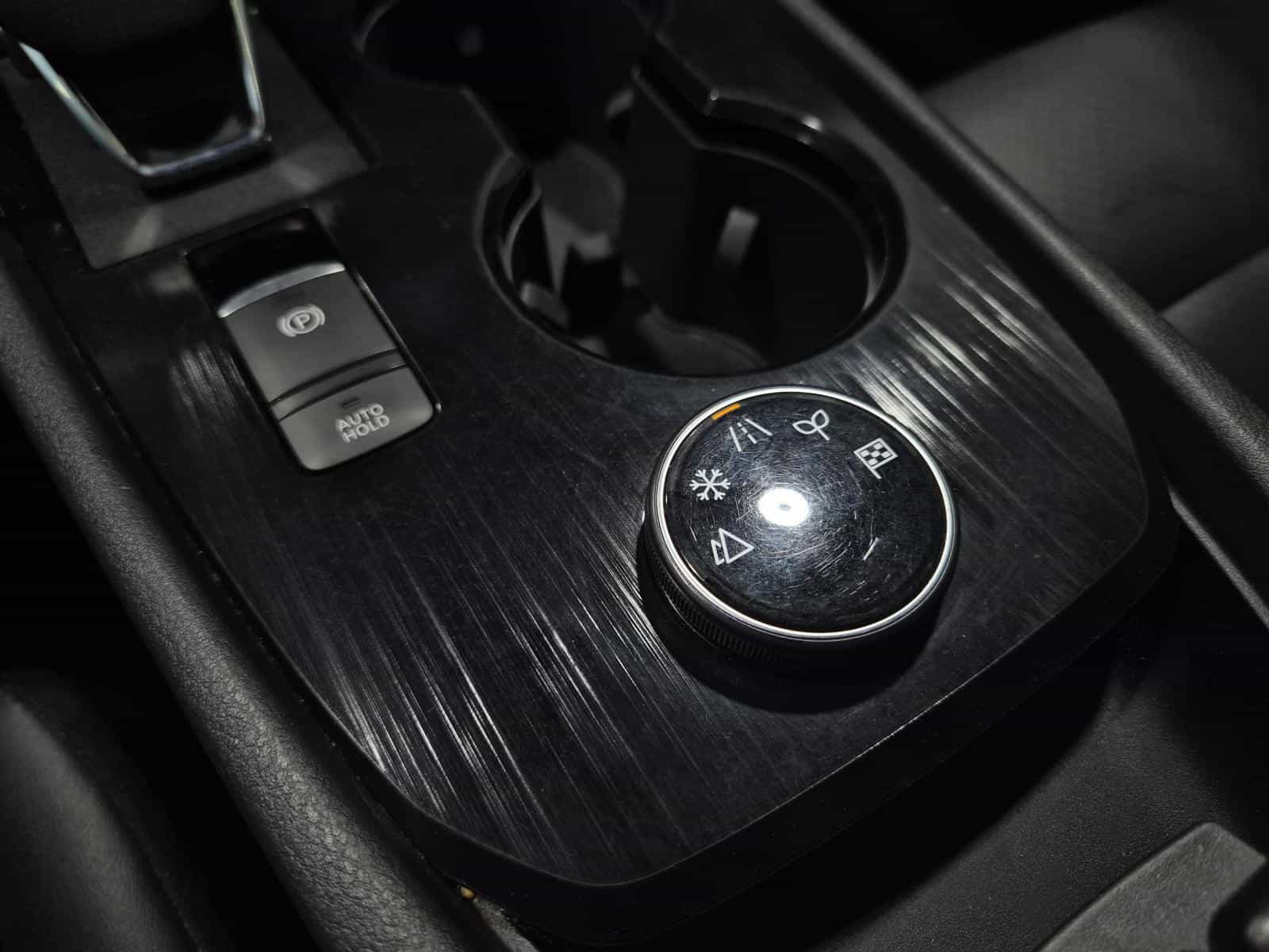 2021 Nissan Rogue SV - Image 23