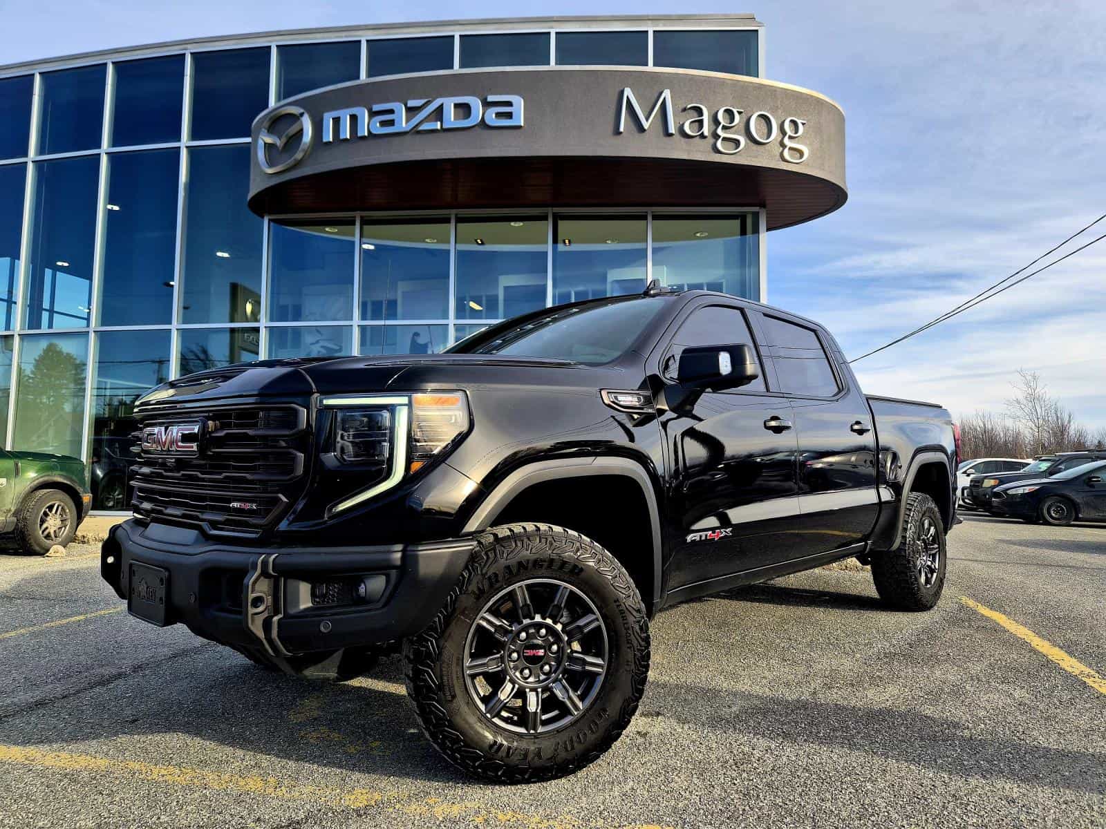 Image 1 GMC Sierra 1500 AT4X 2024