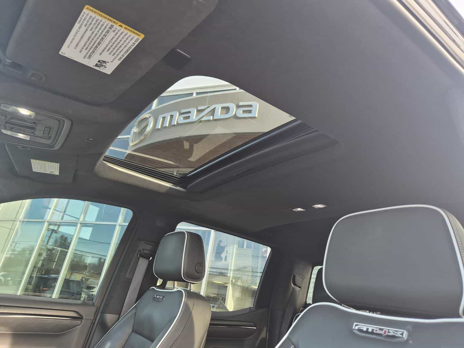 Image 13 GMC Sierra 1500 AT4X 2024