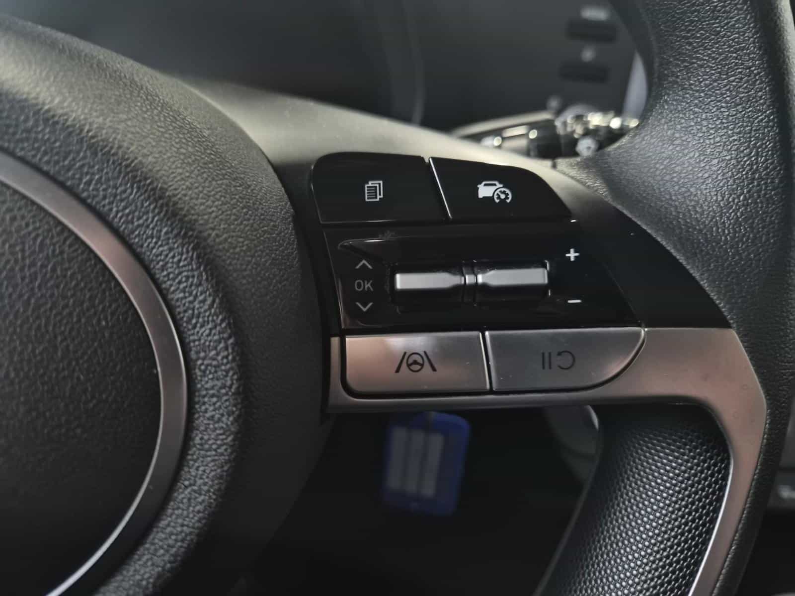 Image 17 Hyundai Elantra Essential 2024