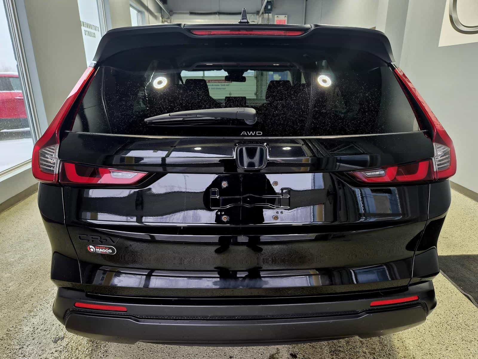 2023 Honda CR-V LX - Image 4