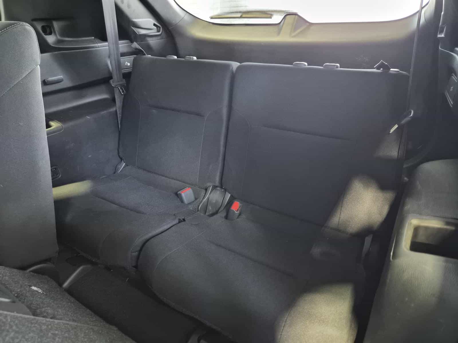 2022 Mitsubishi Outlander ES - Image 24