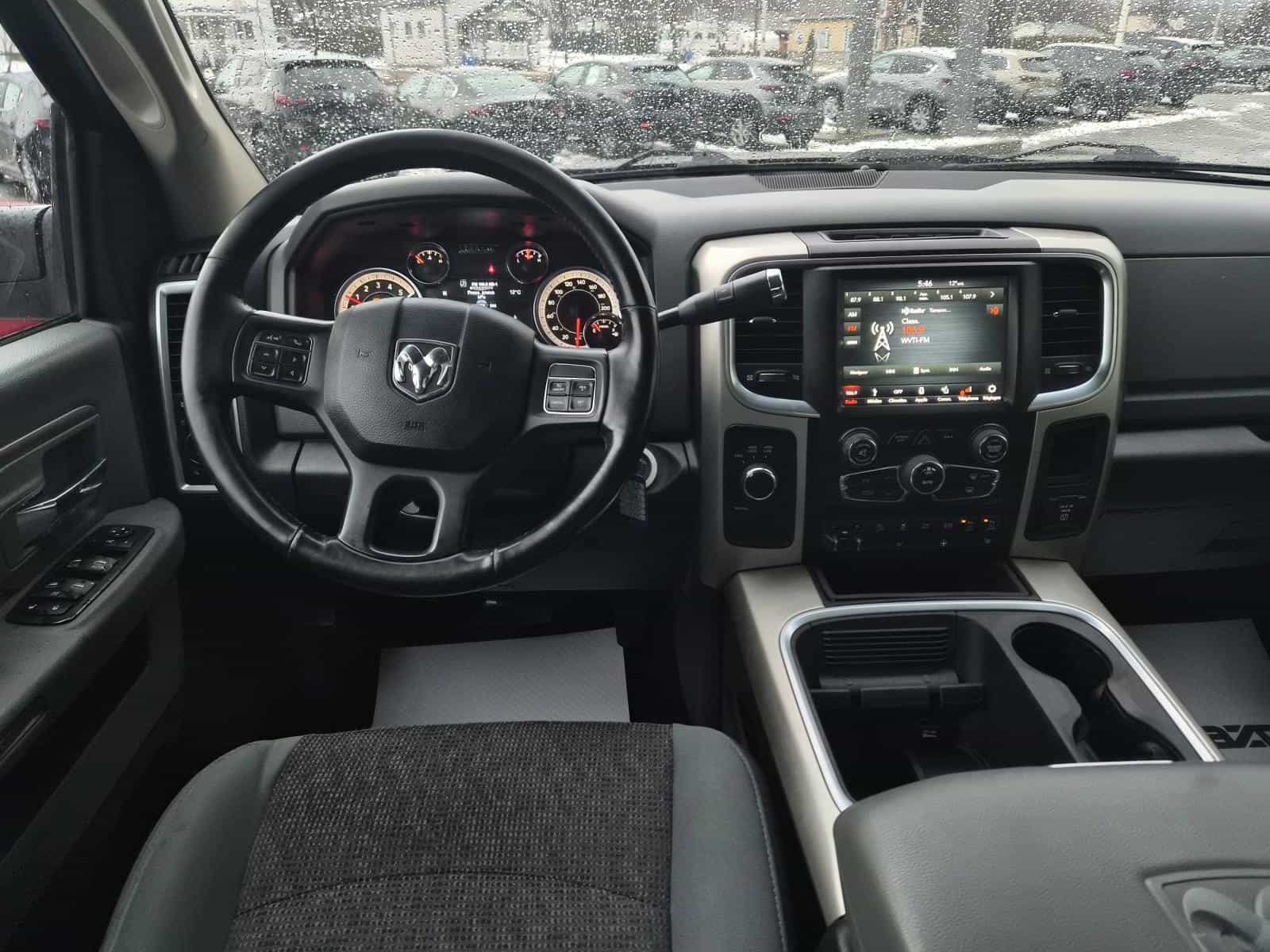 2018 RAM 2500 SLT - Image 12