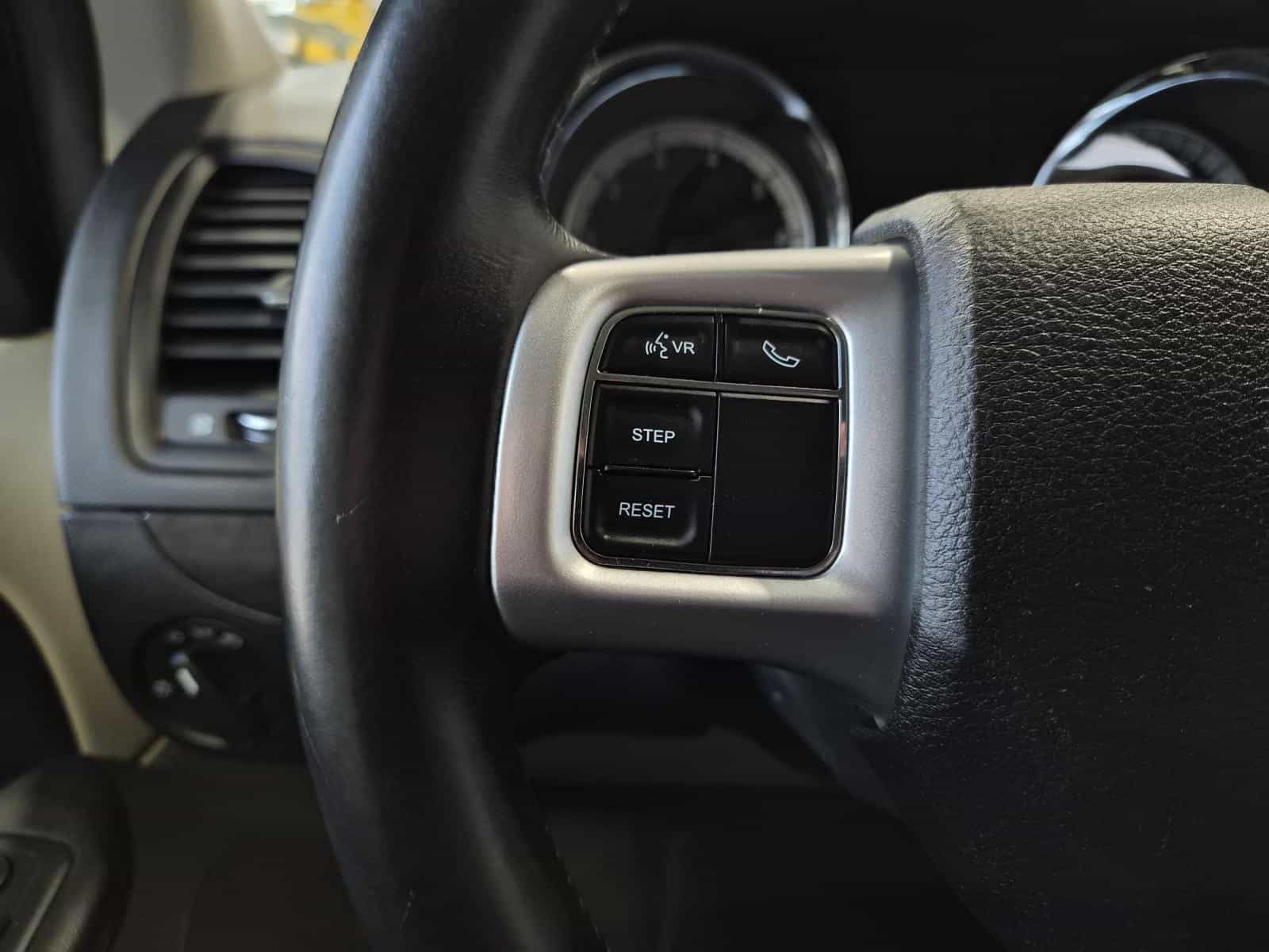 Image 14 Dodge Grand Caravan SXT 2017