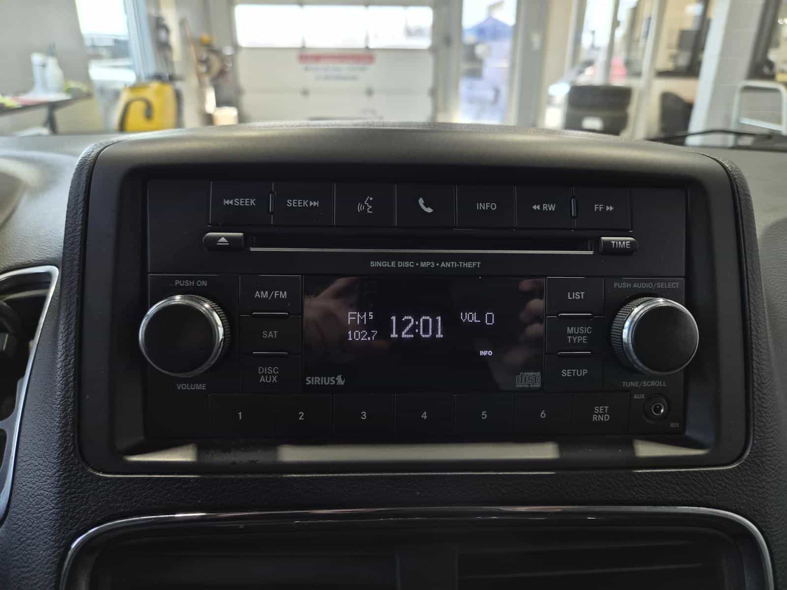 Image 17 Dodge Grand Caravan SXT 2017