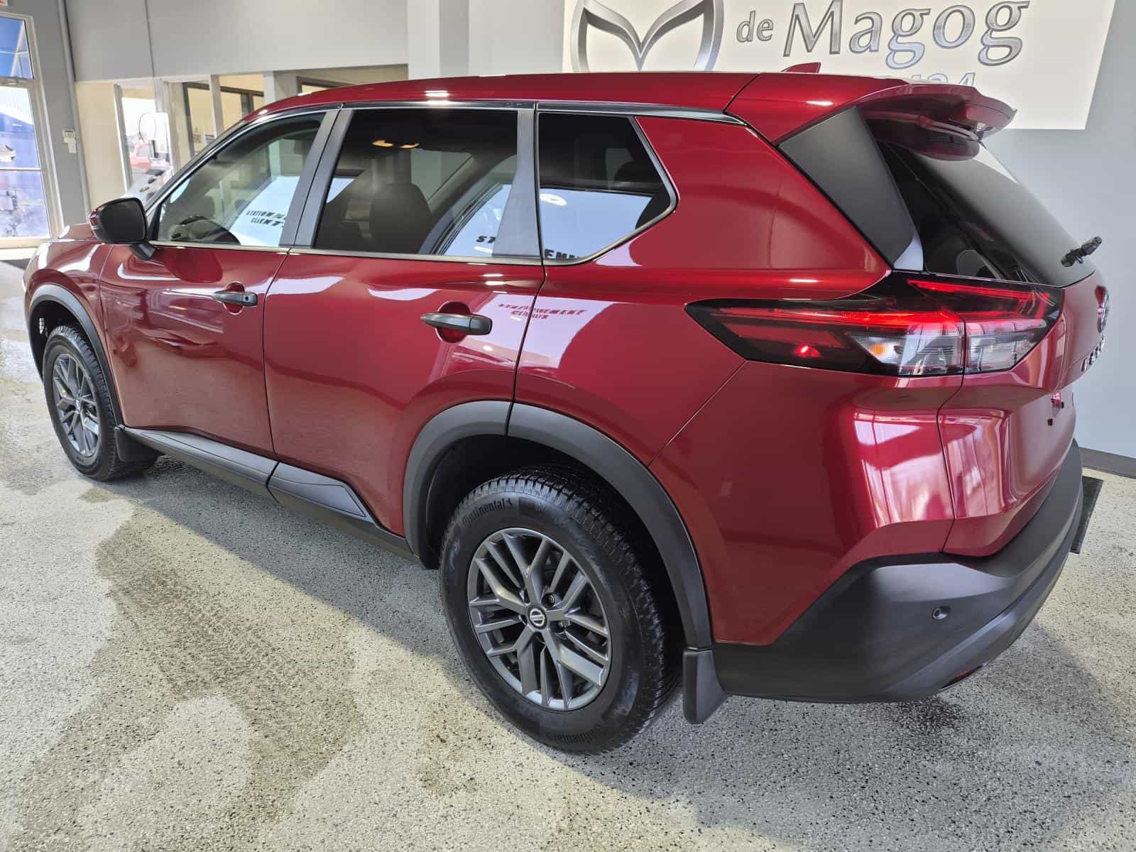 Image 3 Nissan Rogue S 2021