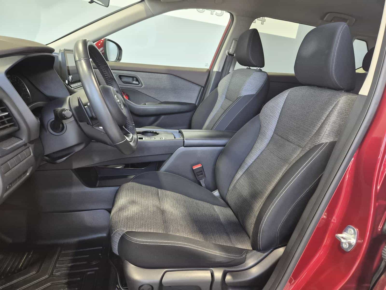 Image 13 Nissan Rogue S 2021