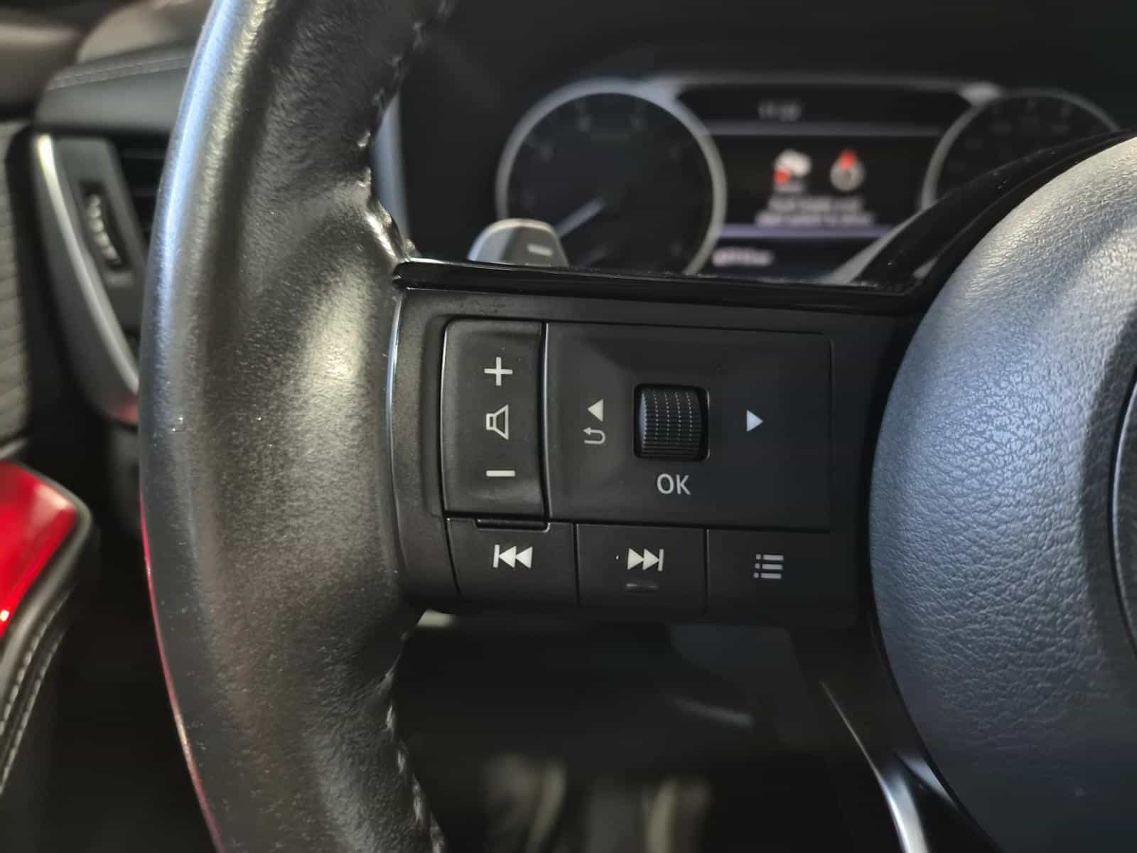 Image 15 Nissan Rogue S 2021