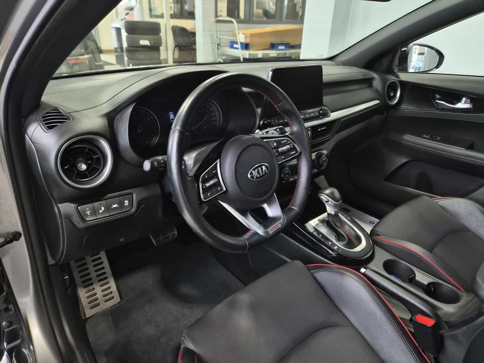 Image 11 Kia Forte5 GT 2020