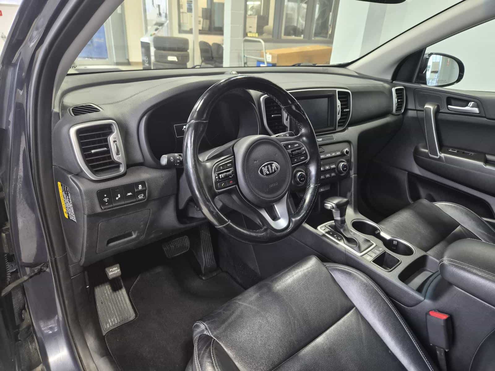 Image 11 Kia Sportage EX 2019