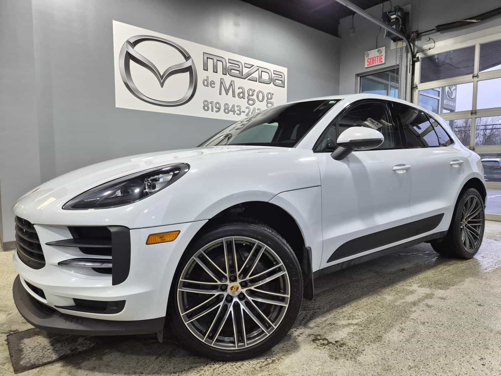 2020 Porsche Macan S - Image 1