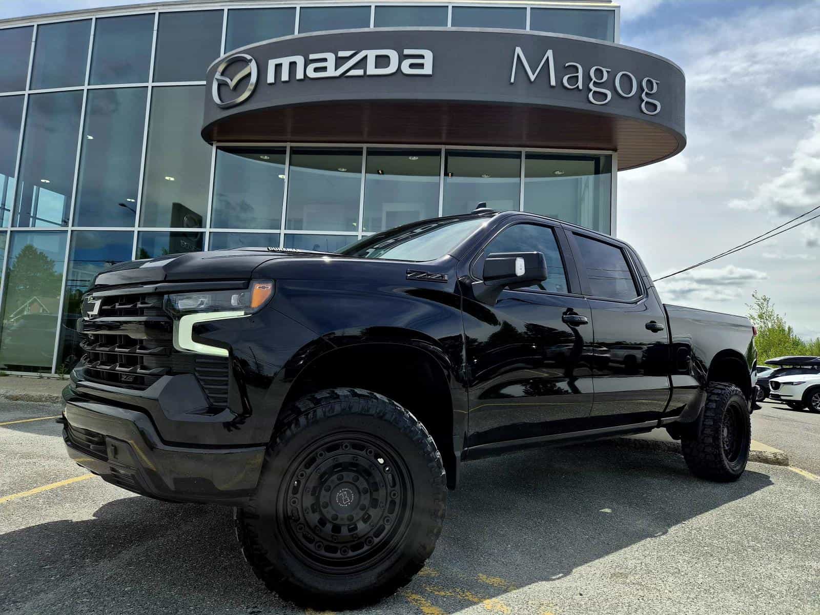 Image 1 Chevrolet Silverado 1500 LT Trail Boss 2022