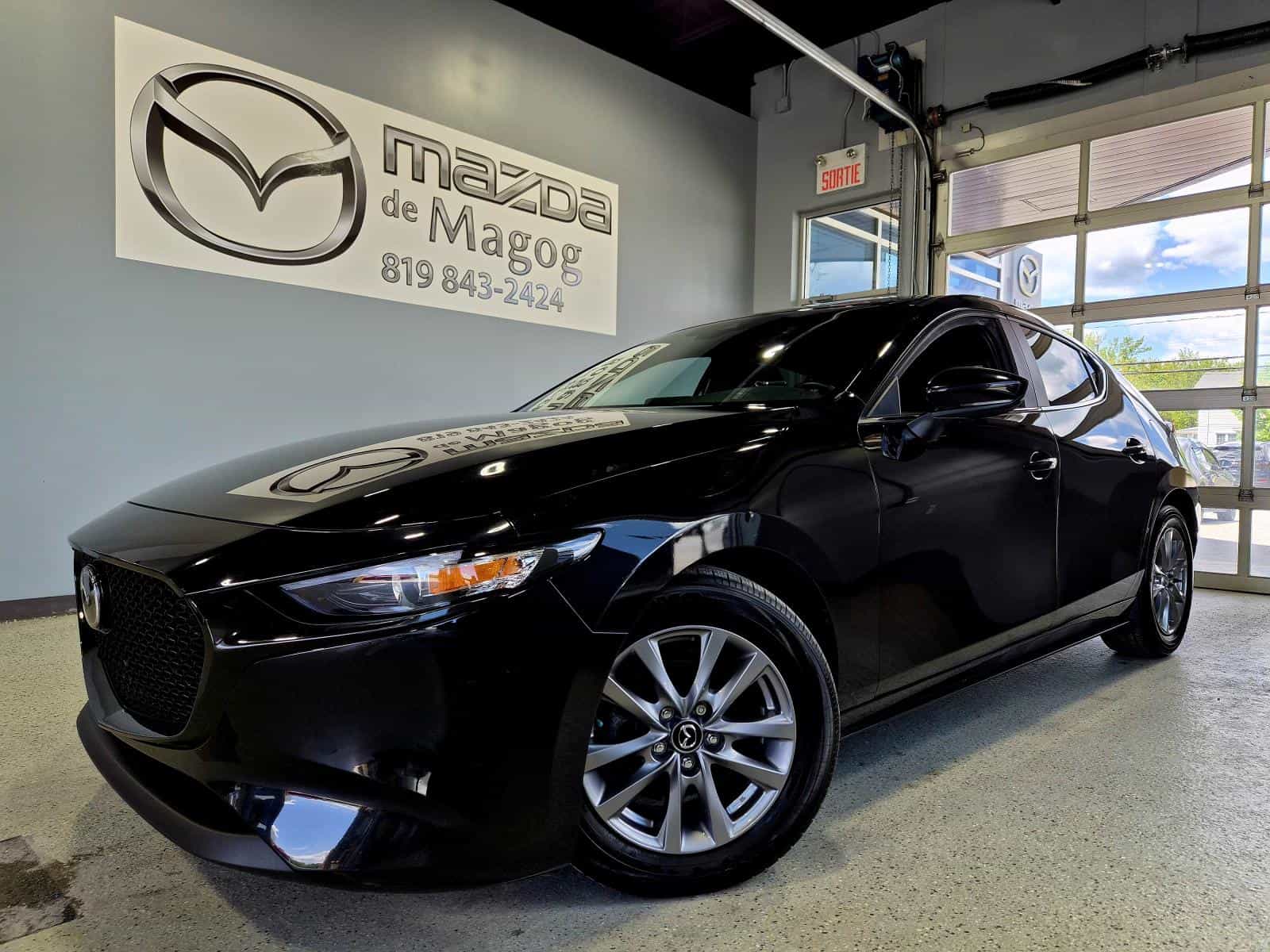 2023 Mazda Mazda3 Sport GS - Image 1