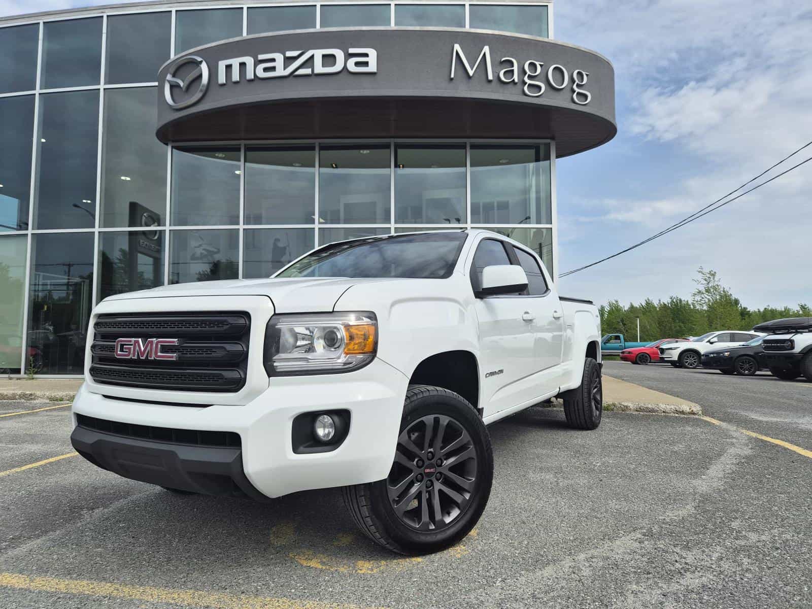 Image 1 GMC Canyon SLE 2019