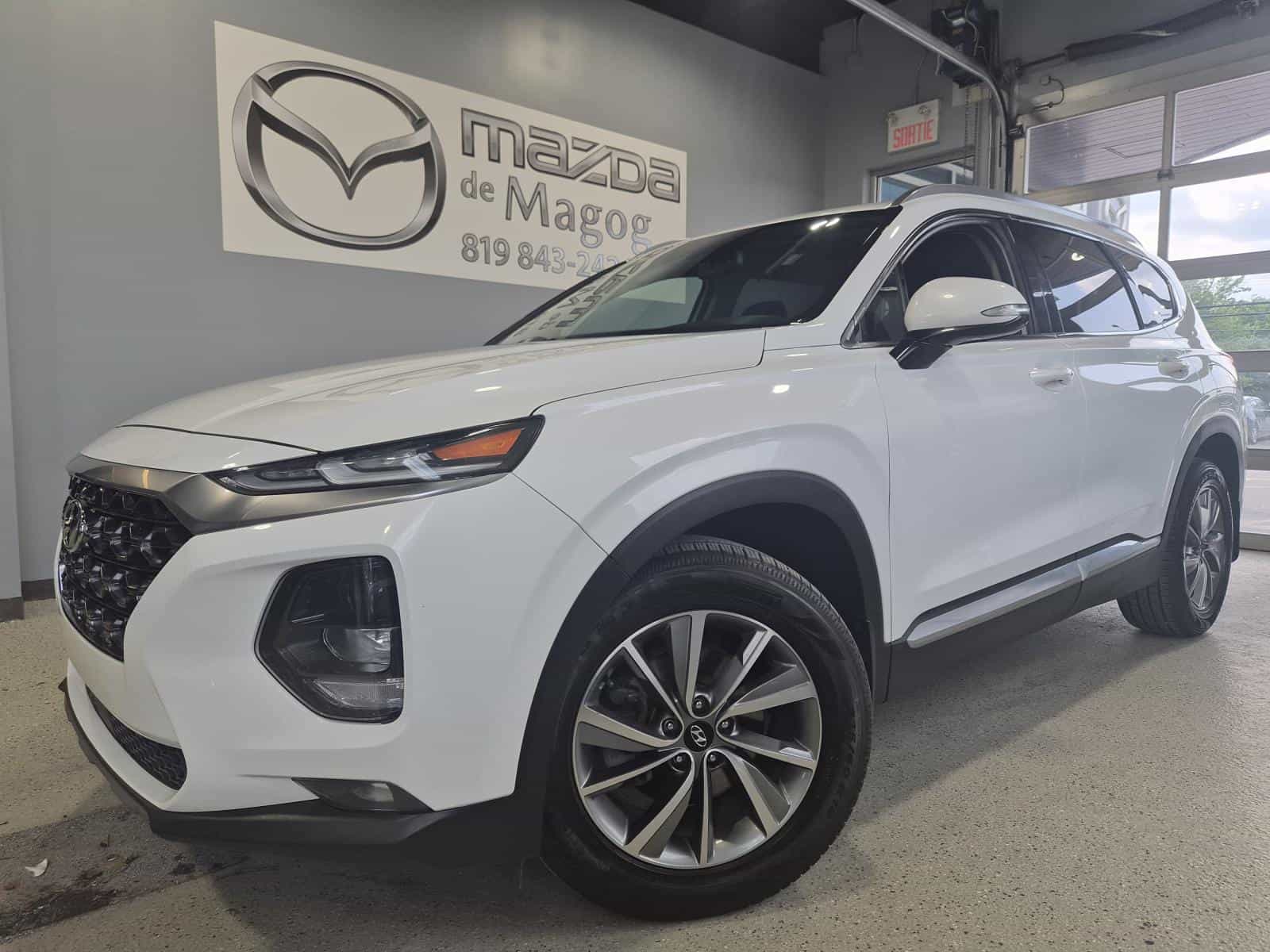 Image 1 Hyundai Santa Fe Preferred 2020