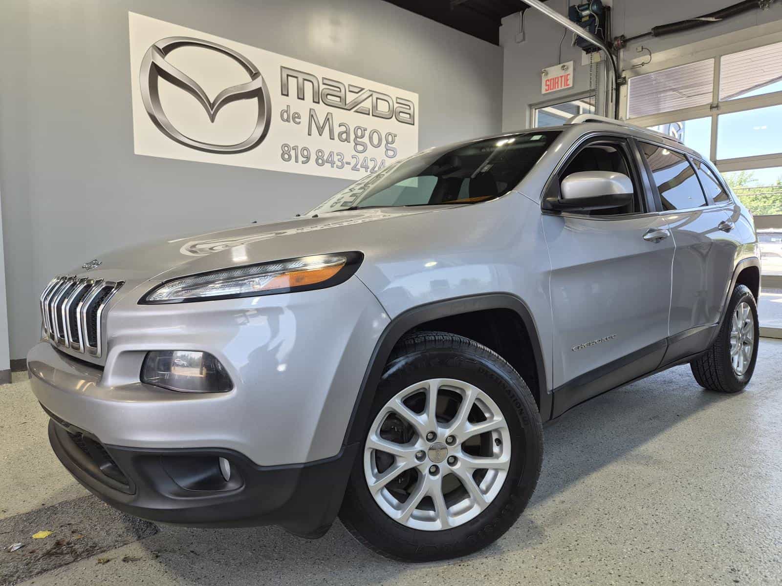 Image 1 Jeep Cherokee North 2014