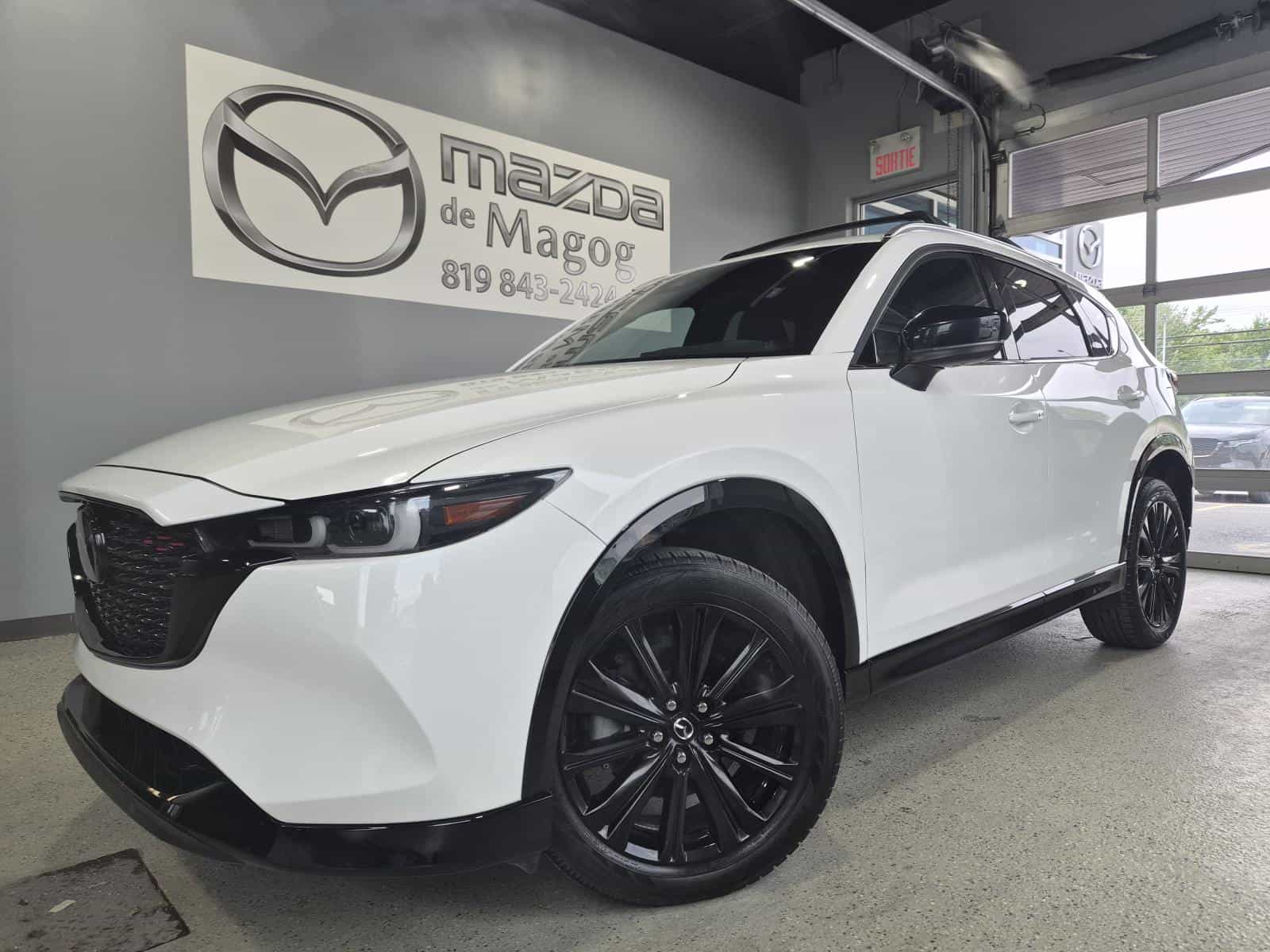 2022 Mazda CX-5 GT Sport - Image 1