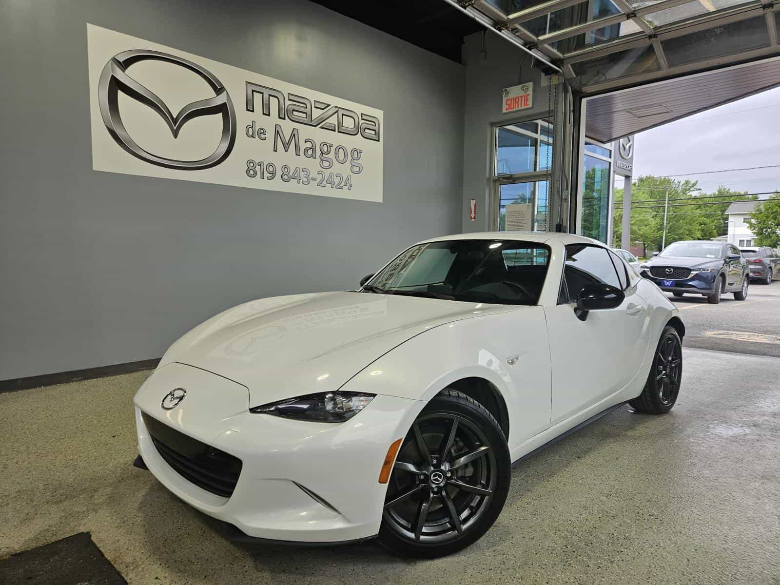 2017 Mazda MX5 RF GS - Image 1