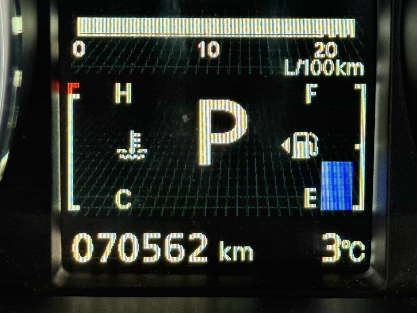 2022 Mitsubishi RVR ES - Image 13