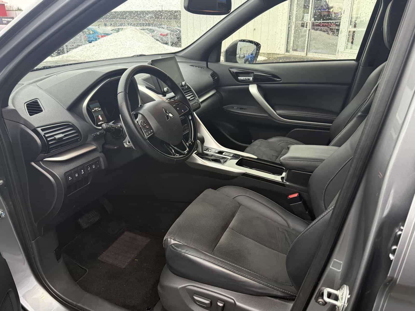 Image 12 Mitsubishi Eclipse Cross SEL 2022