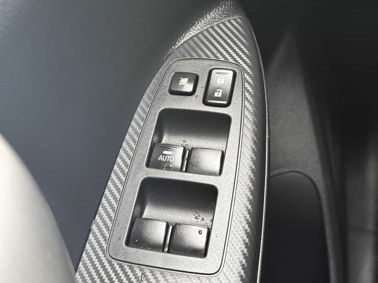 2022 Mitsubishi Eclipse Cross SEL - Image 13