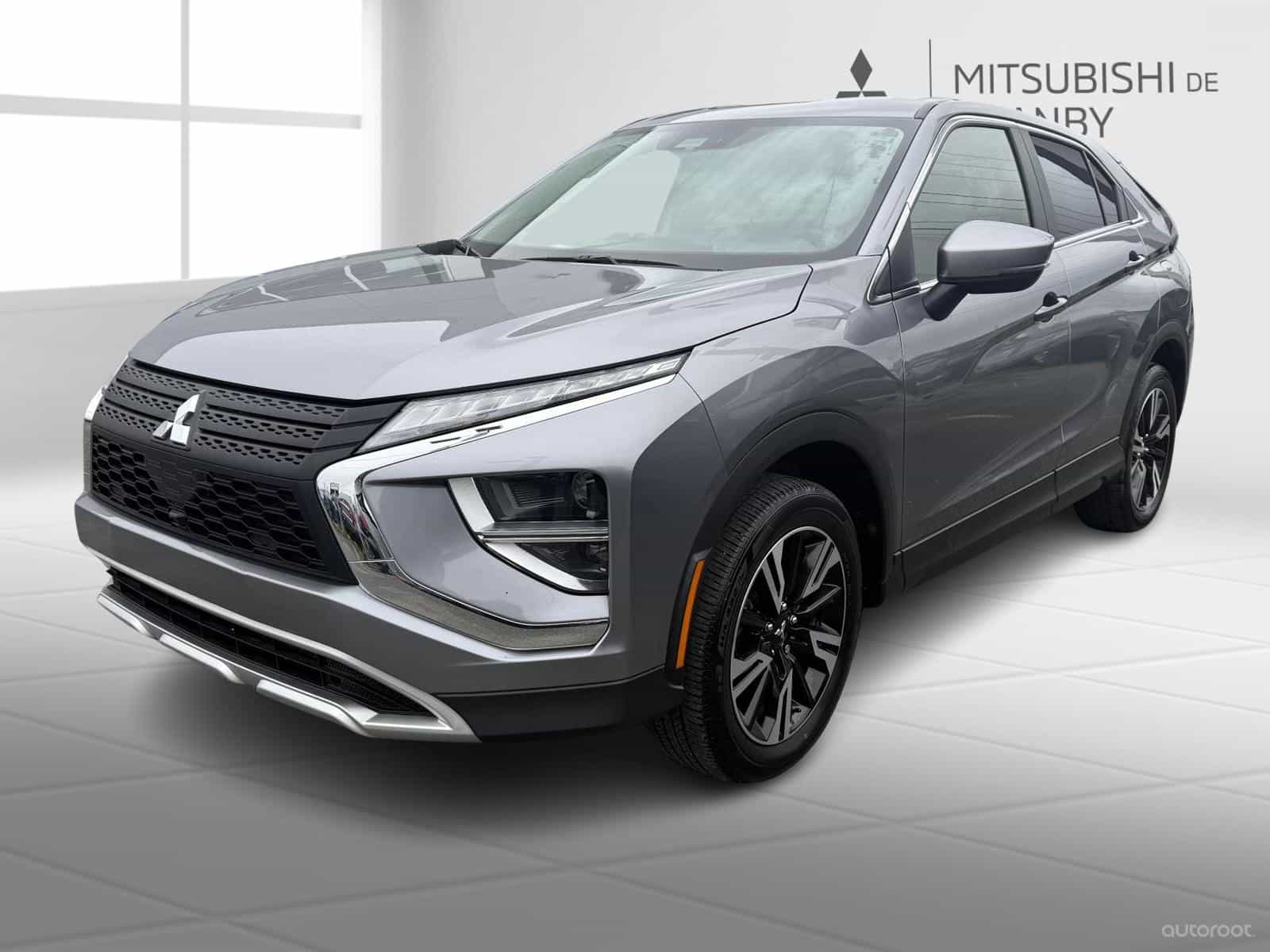 2023 Mitsubishi Eclipse Cross SE - Image 2