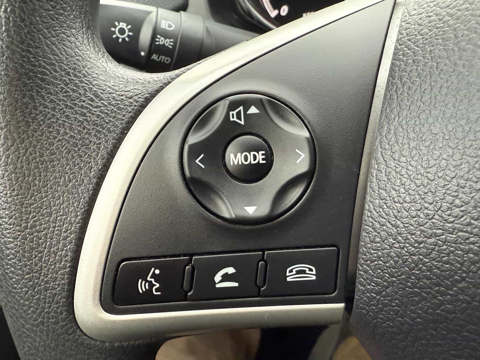 2022 Mitsubishi RVR ES - Image 12