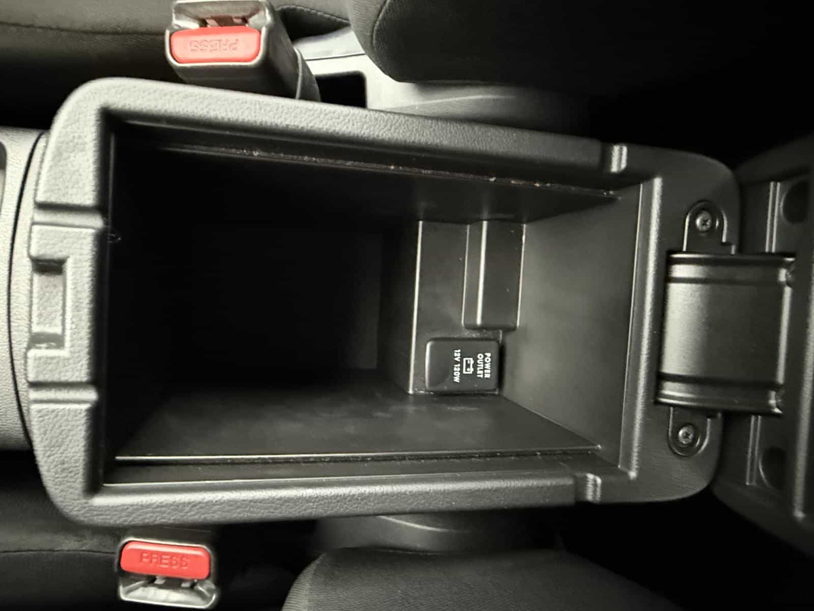 2022 Mitsubishi RVR ES - Image 18