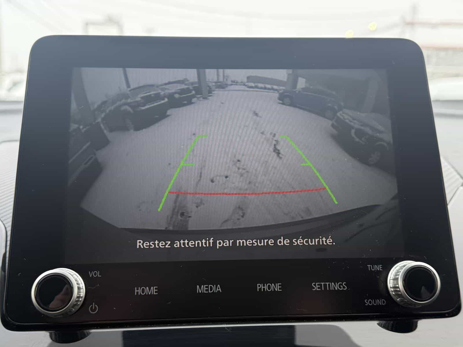 2022 Mitsubishi Eclipse Cross ES - Image 15